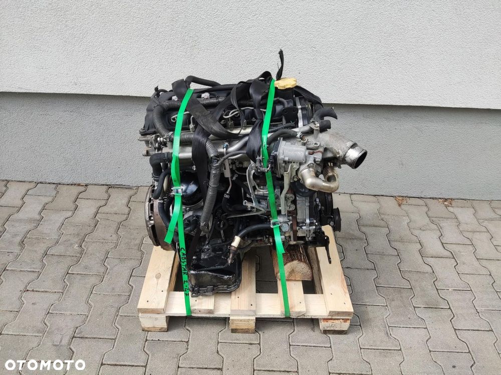 SILNIK KOMPLETNY WTRYSKIWACZE TURBINA NISSAN CABSTAR MAXITY 2.5 DCI  YD25 - 2