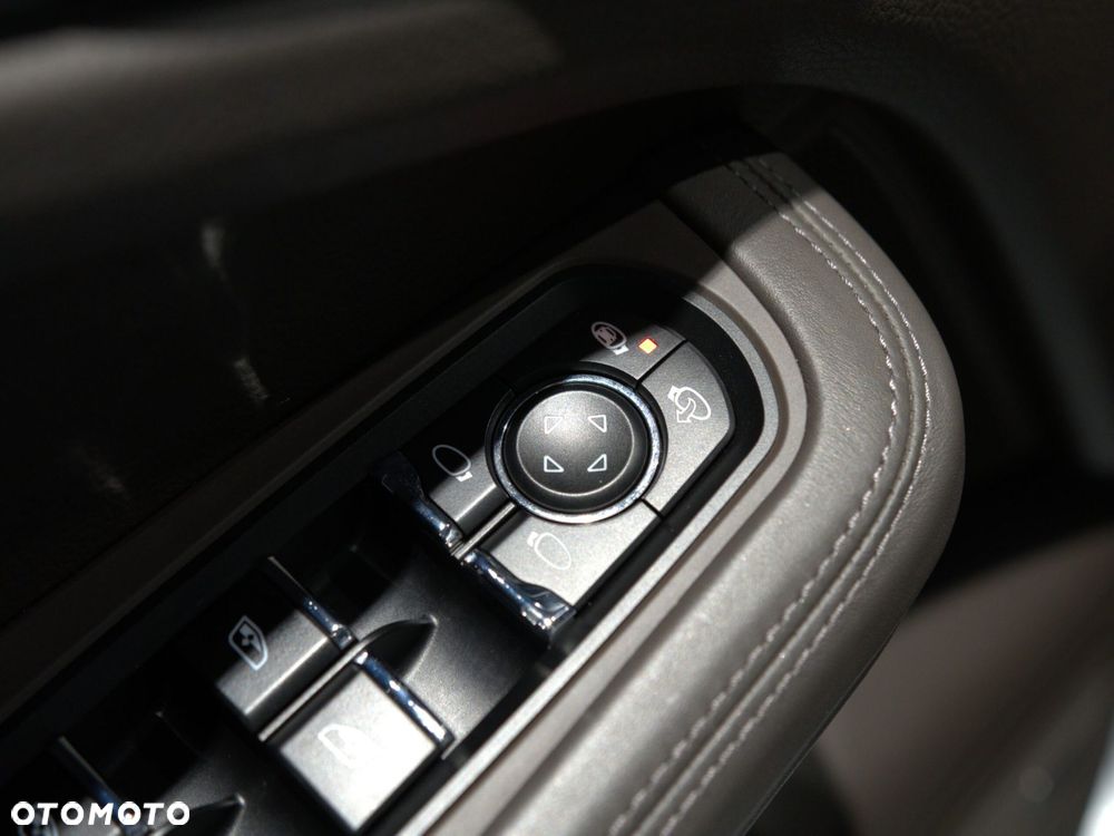 Porsche Macan Standard - 24