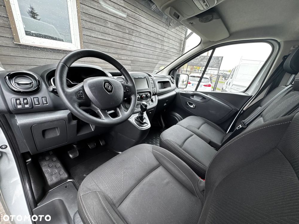 Renault TRAFIC - 13