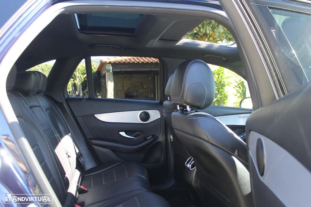 Mercedes-Benz GLC 300 de 4Matic 9G-TRONIC AMG Line - 34
