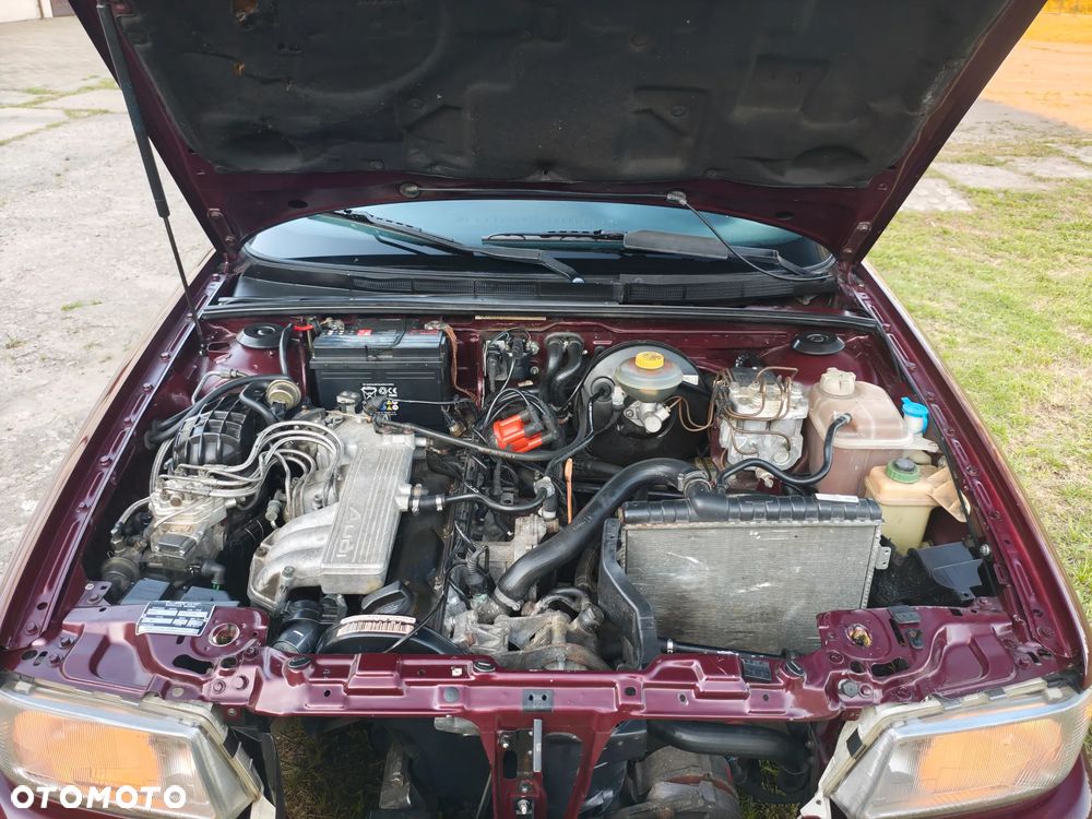 Audi 80 2.3 E - 21