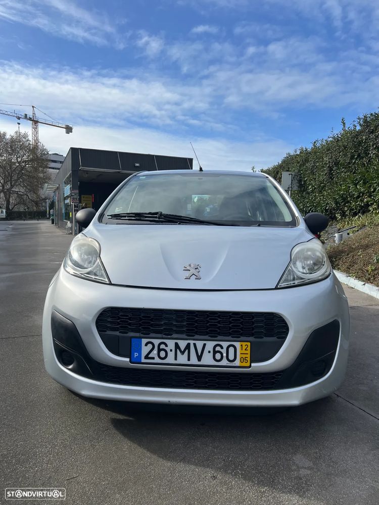 Peugeot 107 1.0 Urban - 3