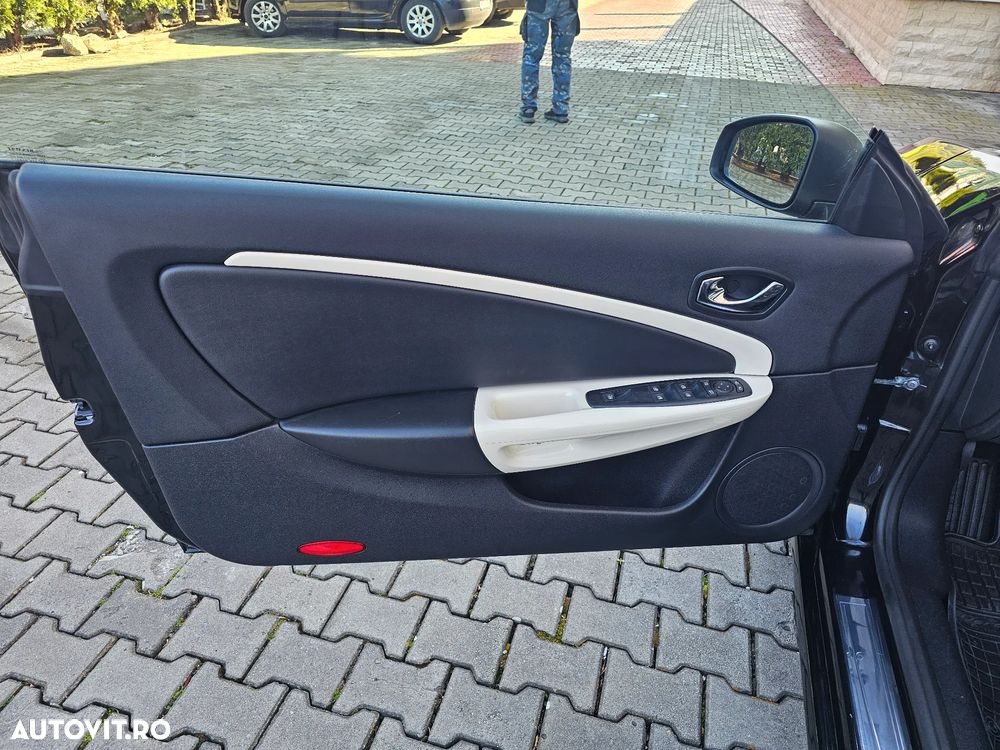 Renault Megane Energy TCe 130 Start & Stop Floride Collection 2013 - 32