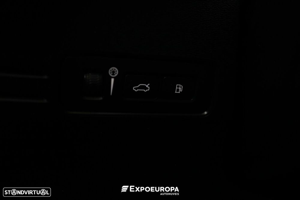 Volvo XC 40 1.5 T5 PHEV Inscription Expression - 26