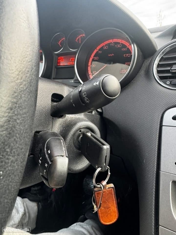 Peugeot 308 1.6 HDi Active - 5