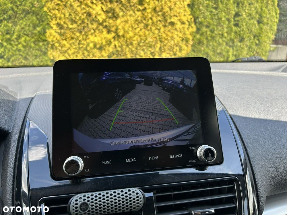 Mitsubishi Eclipse Cross - 22