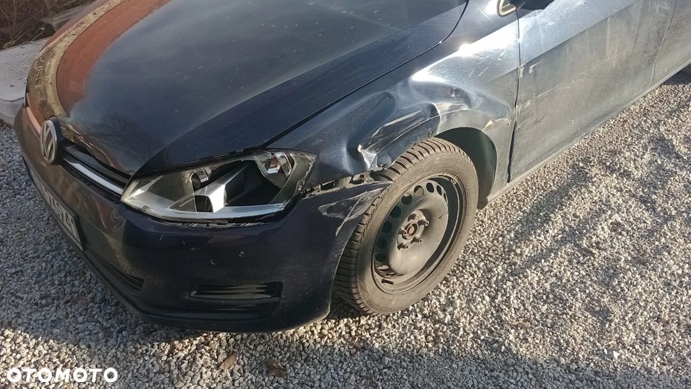 Volkswagen Golf - 11