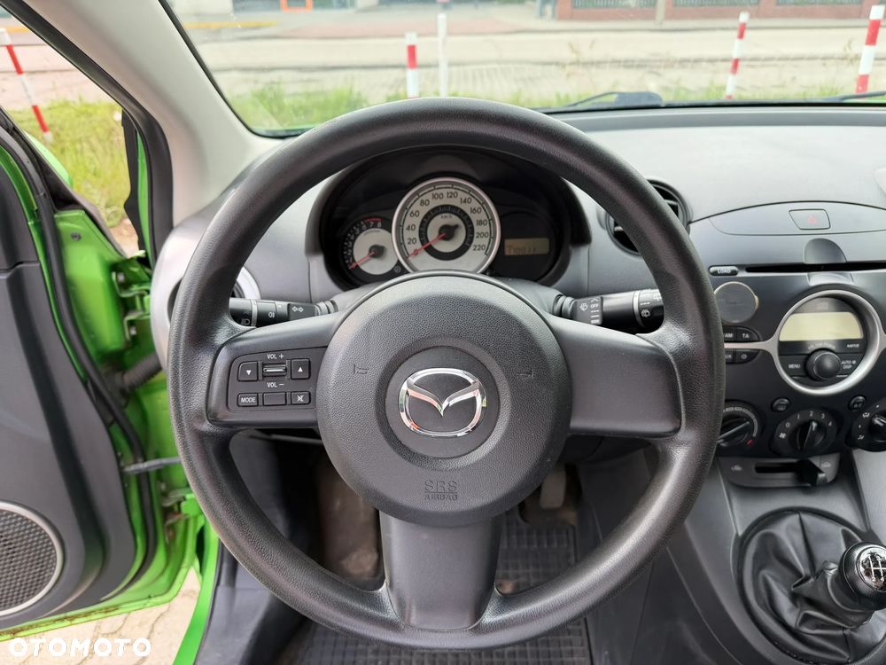 Mazda 2 - 12