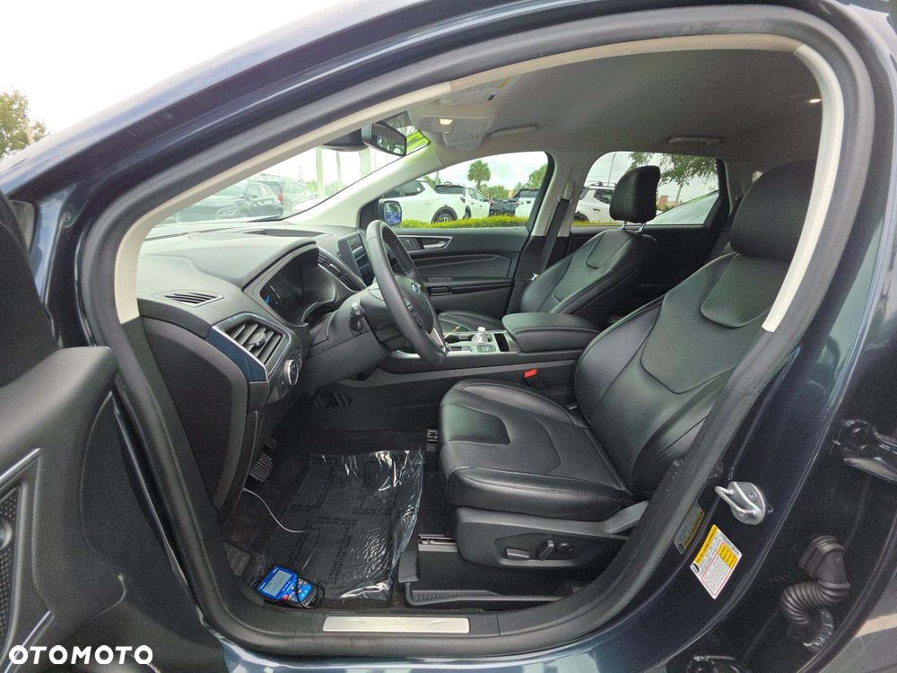 Ford Edge - 6