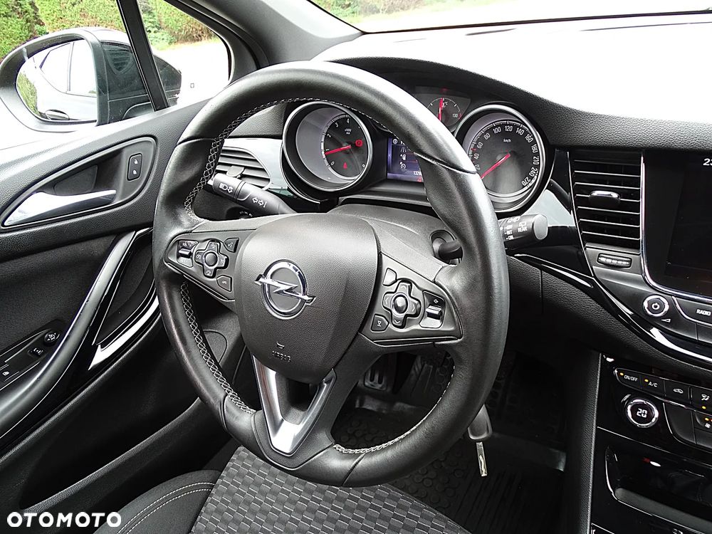 Opel Astra 1.4 T Dynamic - 35
