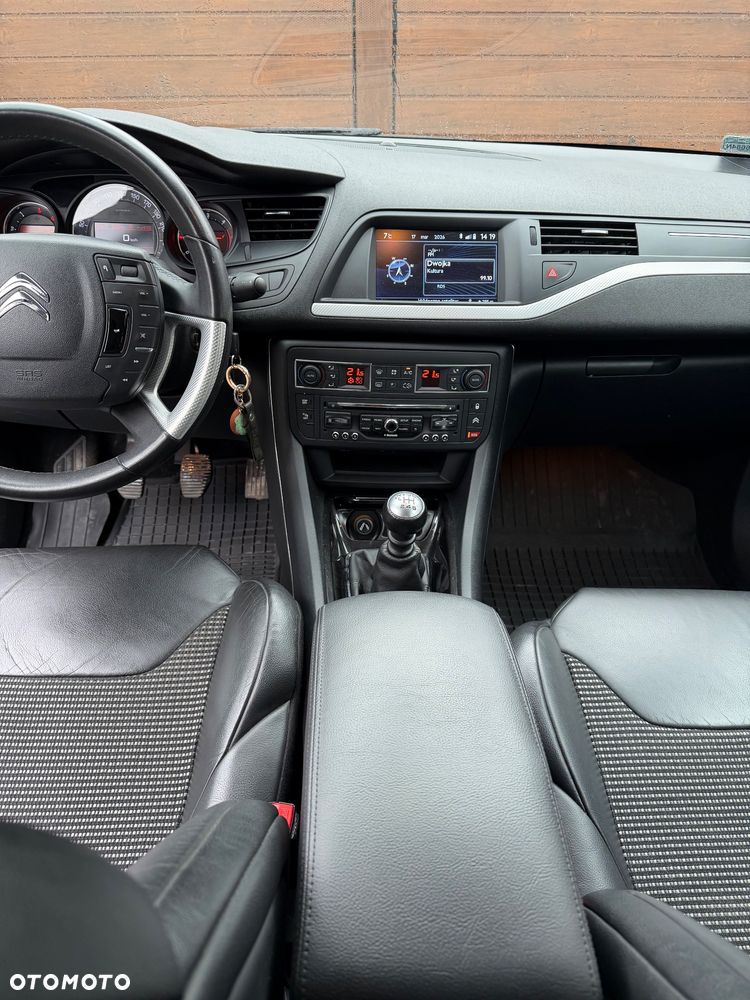 Citroën C5 2.0 HDi Exclusive - 6
