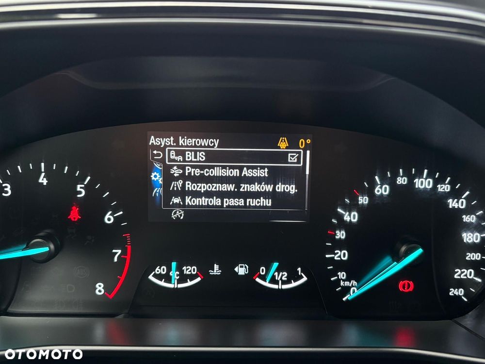 Ford Focus 1.0 EcoBoost Start-Stopp-System ST-LINE DESIGN - 20