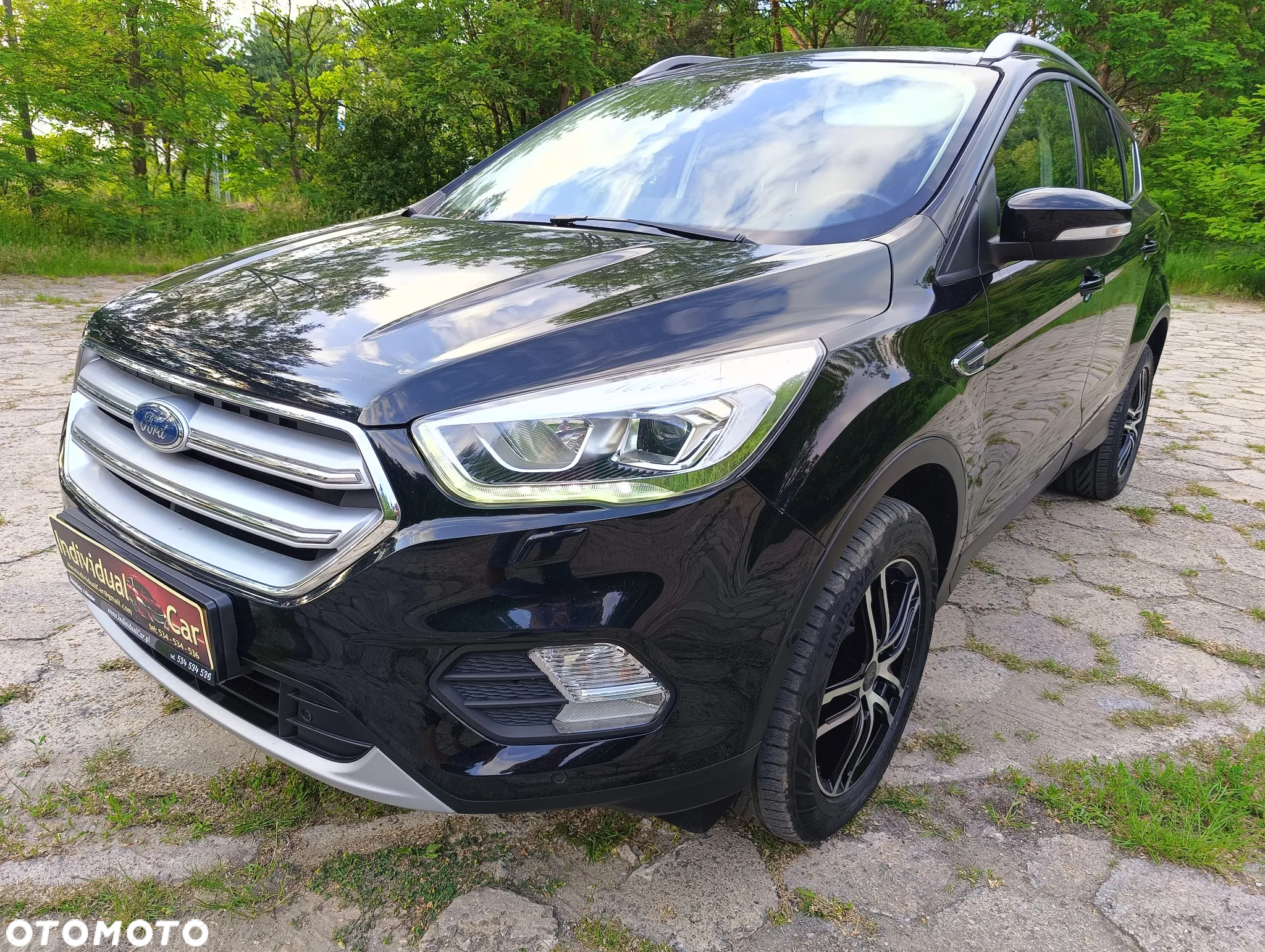 Ford Kuga 2.0 TDCi 2x4 Titanium - 13