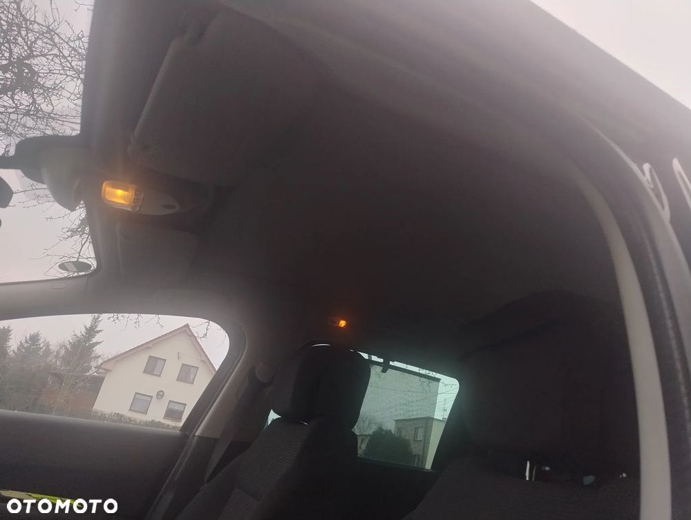 Peugeot 5008 HDI FAP 150 Family - 3