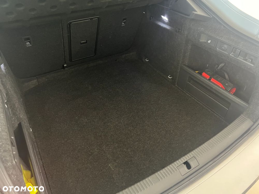 Skoda Superb 1.5 TSI Ambition DSG - 22