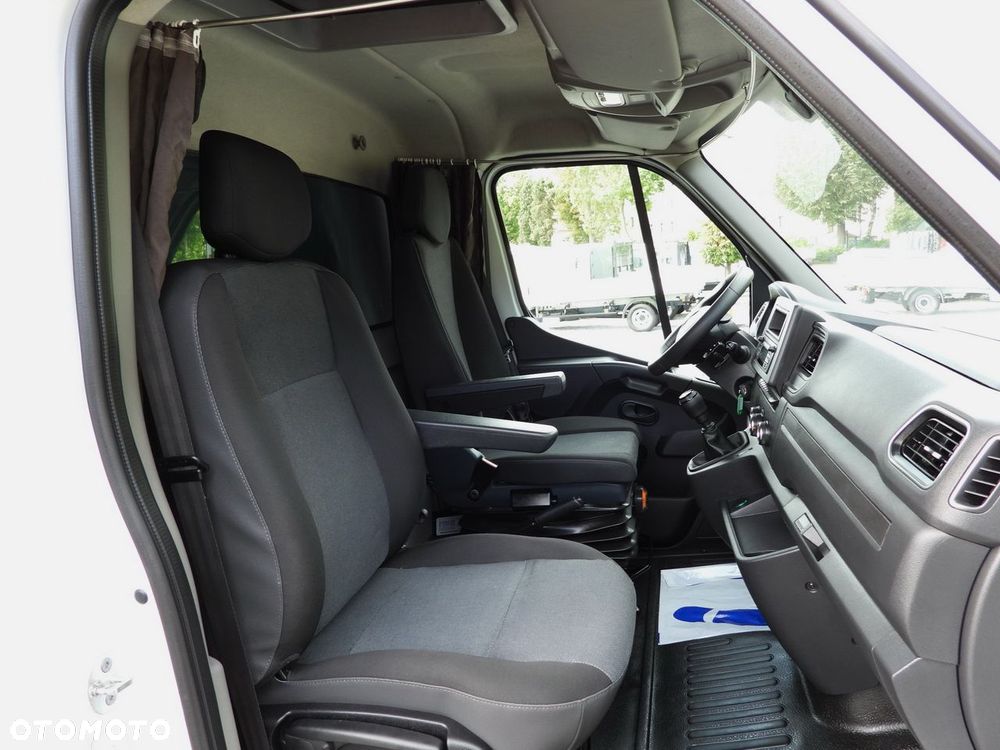 Renault MASTER PLANDEKA WINDA 9 PALET WEBASTO TEMPOMAT LEDY PNEUMATYKA KLIMATYZACJA  165KM - 41