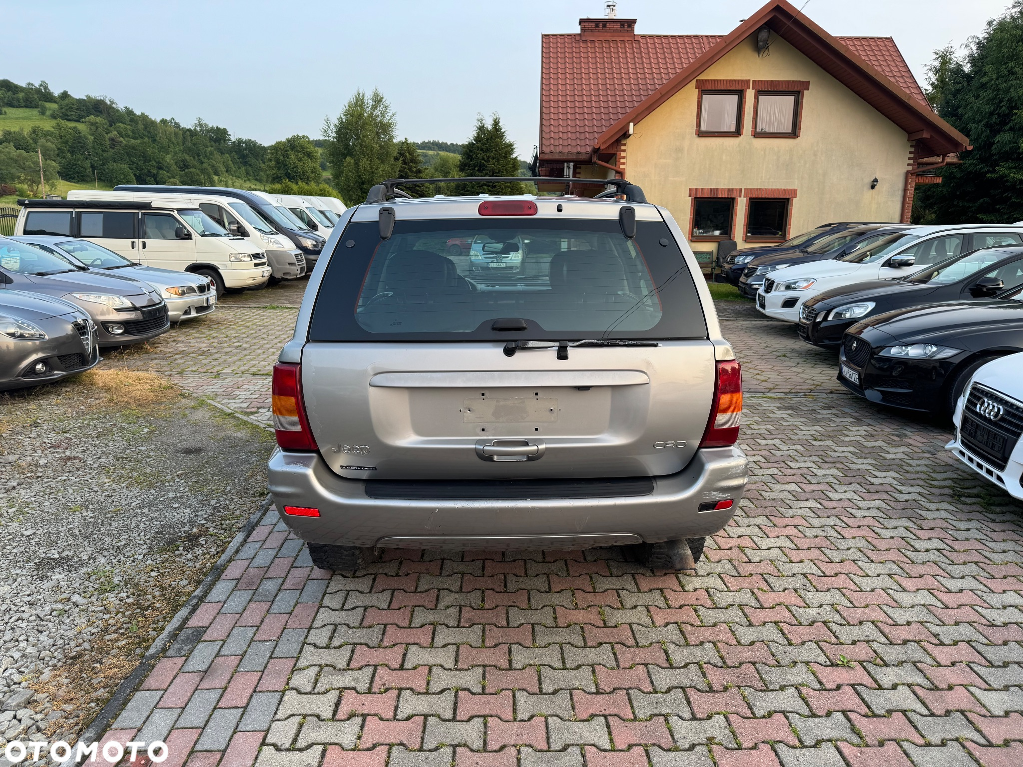 Jeep Grand Cherokee - 4