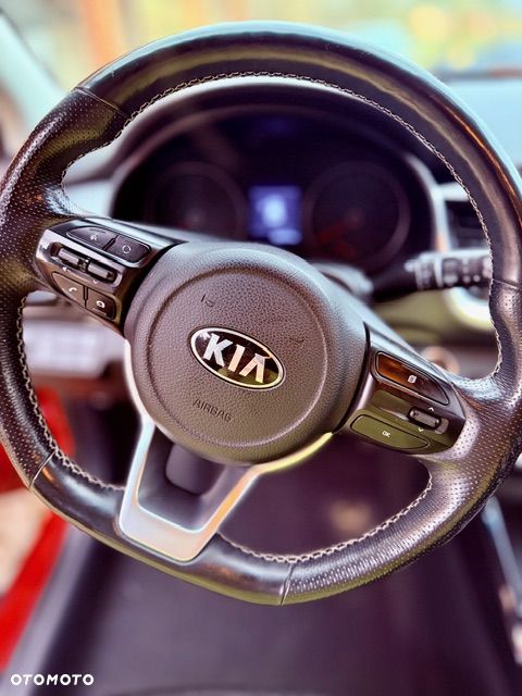 Kia Stonic 1.4 L - 17