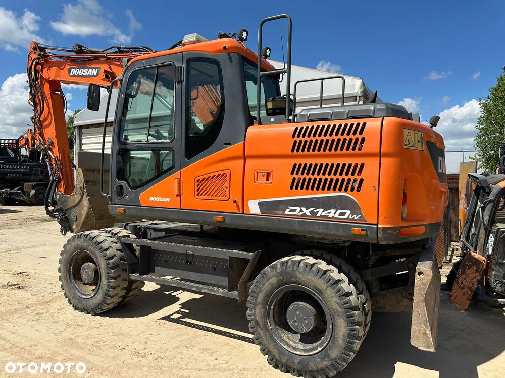 Doosan DX140W-5 - 7