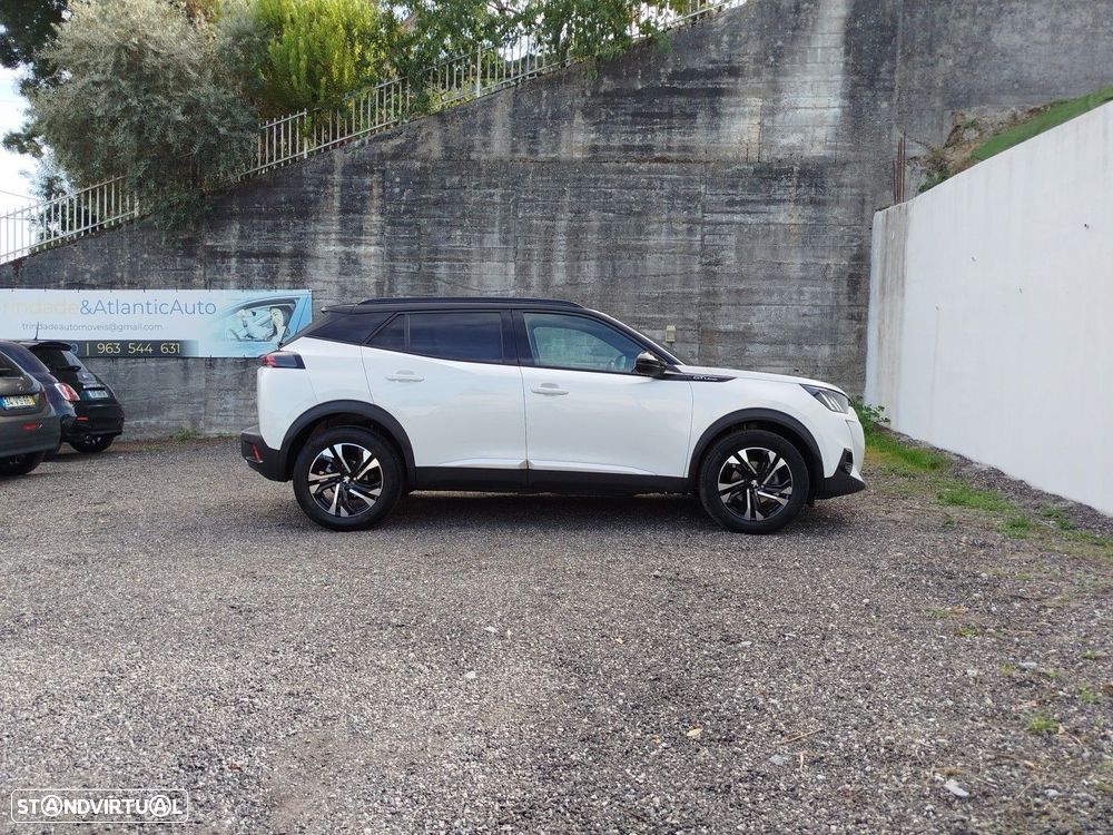 Peugeot 2008 1.2 PureTech GT Line - 12