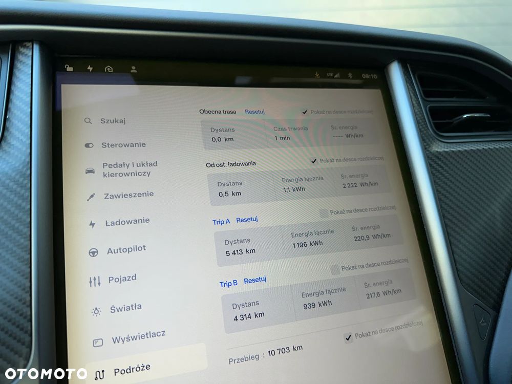 Tesla Model S - 23