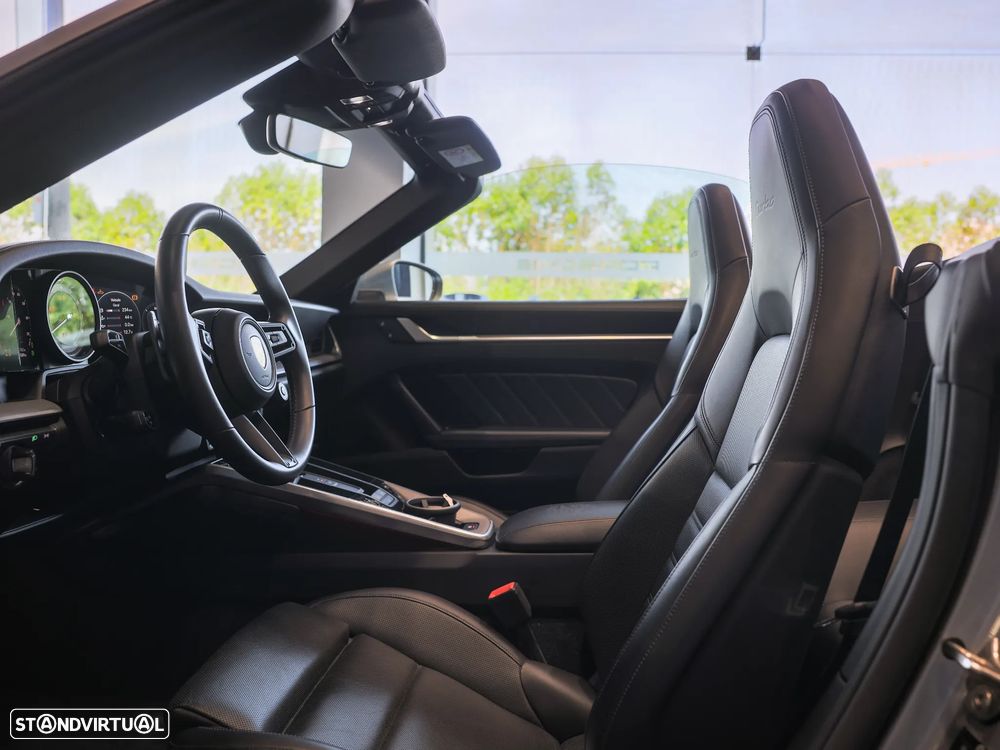 Porsche 911 (992) Turbo PDK - 29