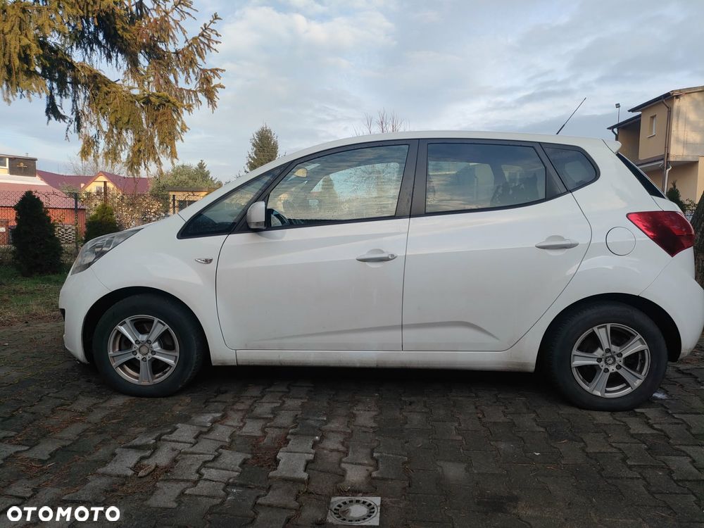 Kia Venga 1.6 CRDi 128 Vision - 1
