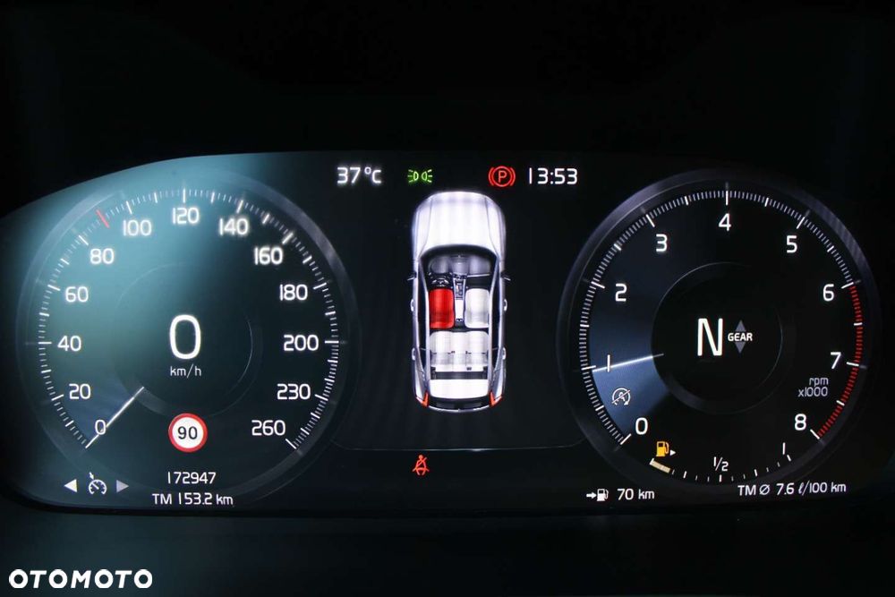Volvo XC 40 - 36