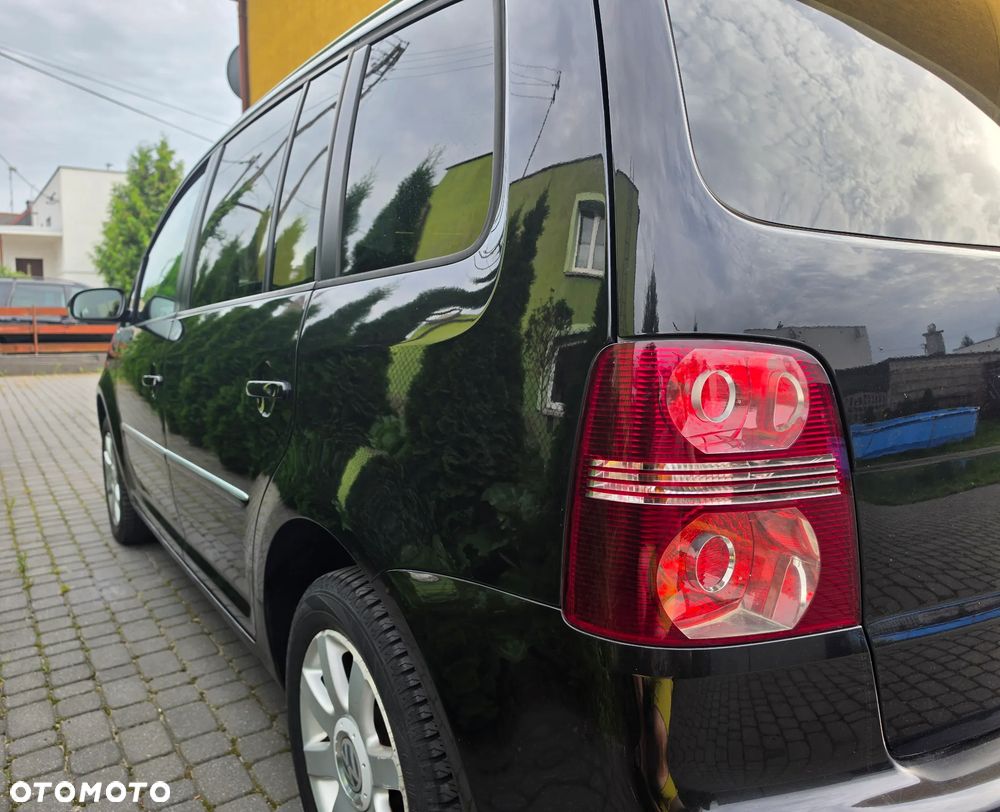 Volkswagen Touran 2.0 TDI United - 18