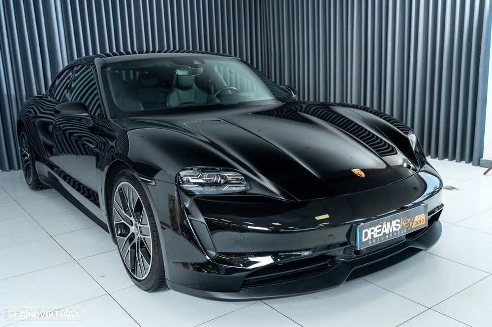 Porsche Taycan 4S - 46