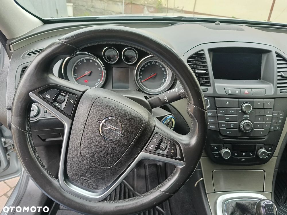 Opel Insignia 1.4 T Cosmo S&S - 16