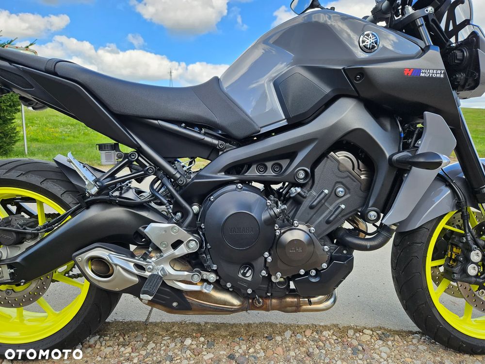 Yamaha MT - 18