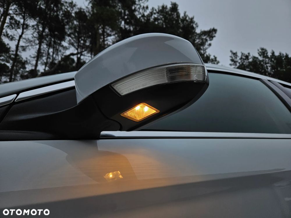 Ford Mondeo 2.0 TDCi Titanium S - 17