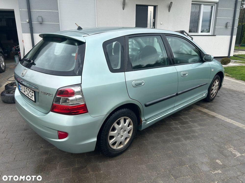 Honda Civic 1.4i LS - 3