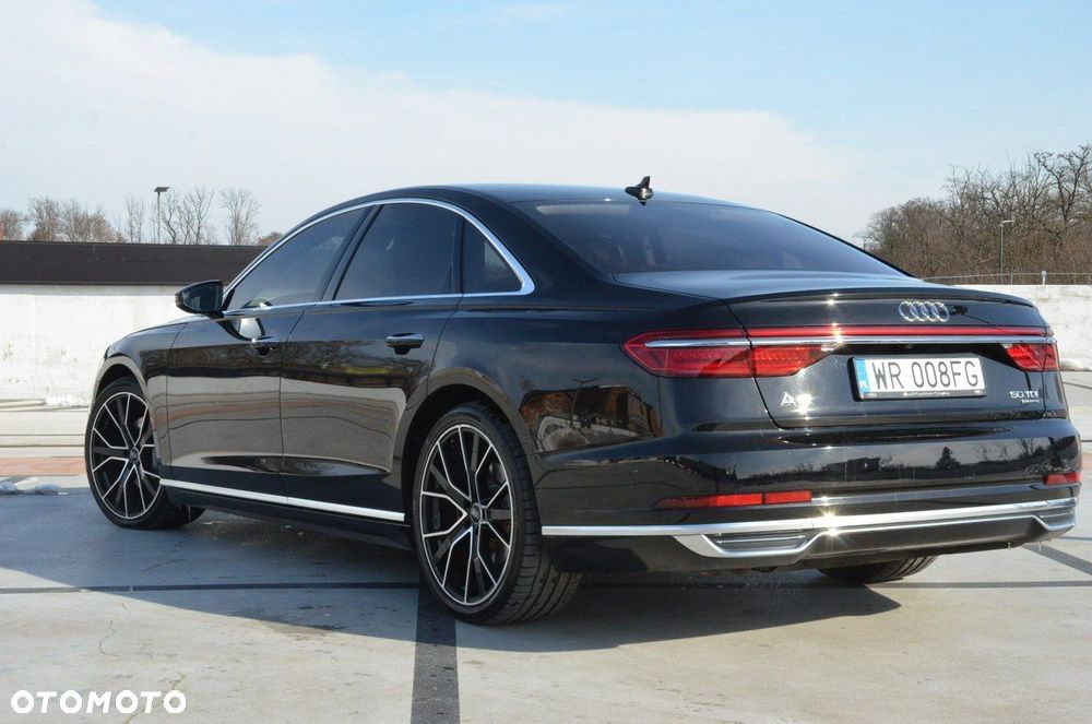 Audi A8 - 16