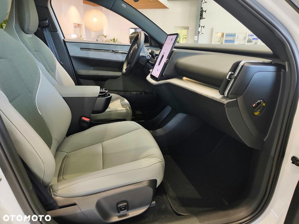 Volvo EX30 69kWh Twin Motor Ultra - 18