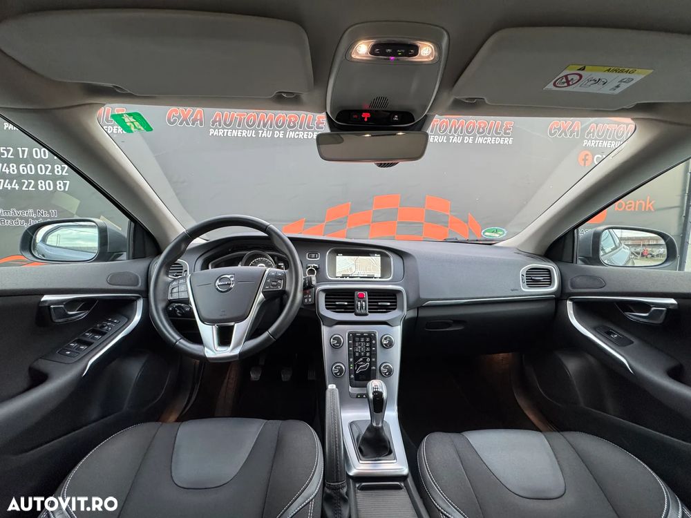 Volvo V40 D2 Momentum - 7