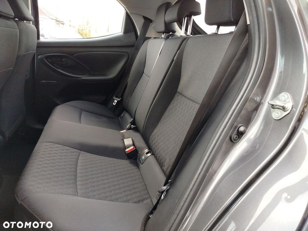 Toyota Yaris - 13