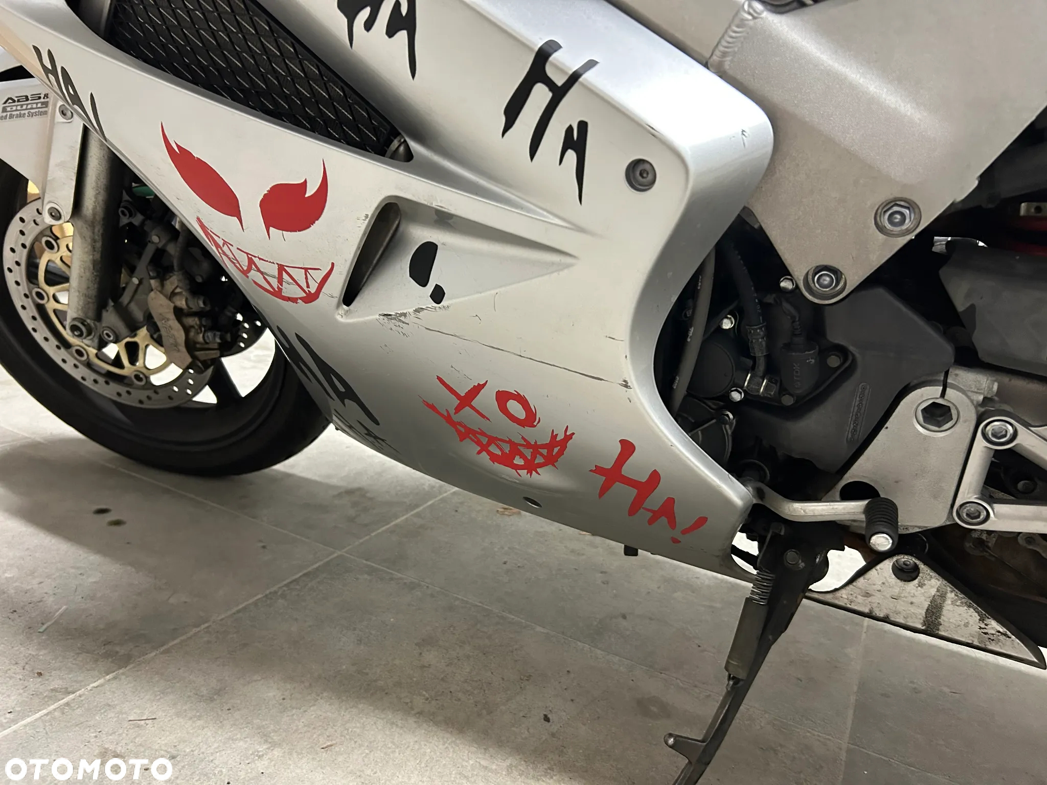 Honda VFR - 17