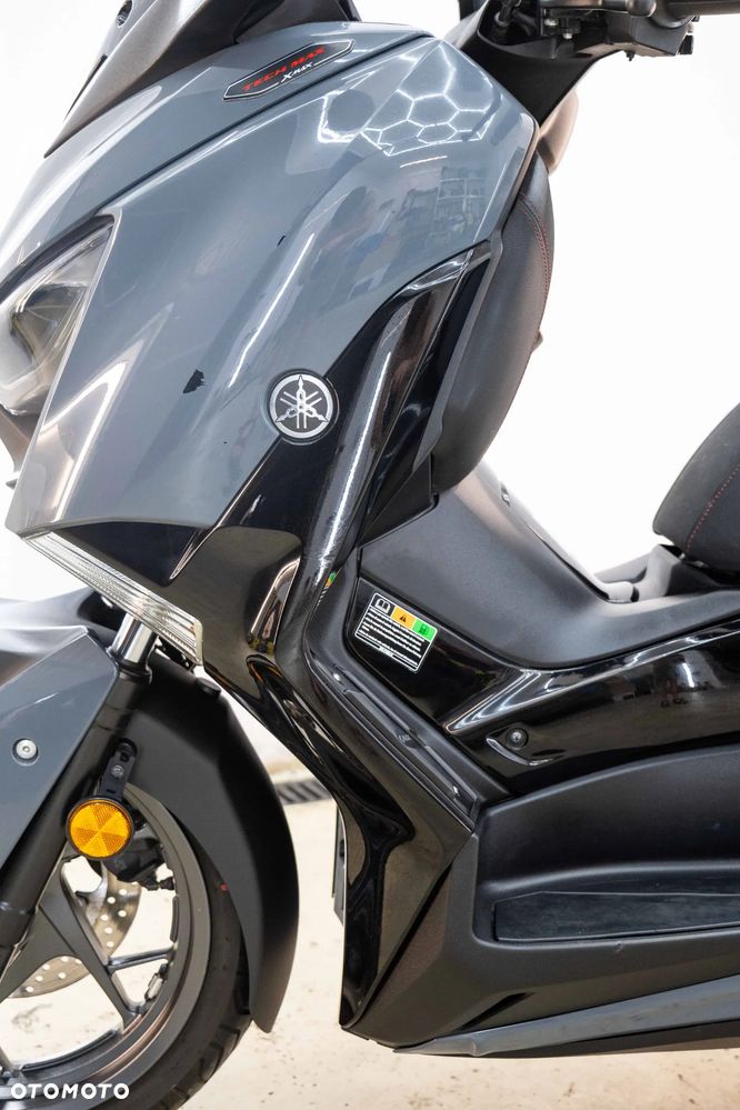 Yamaha X-max - 21