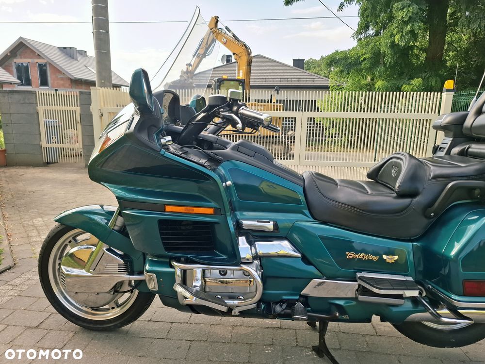 Honda GL - 9