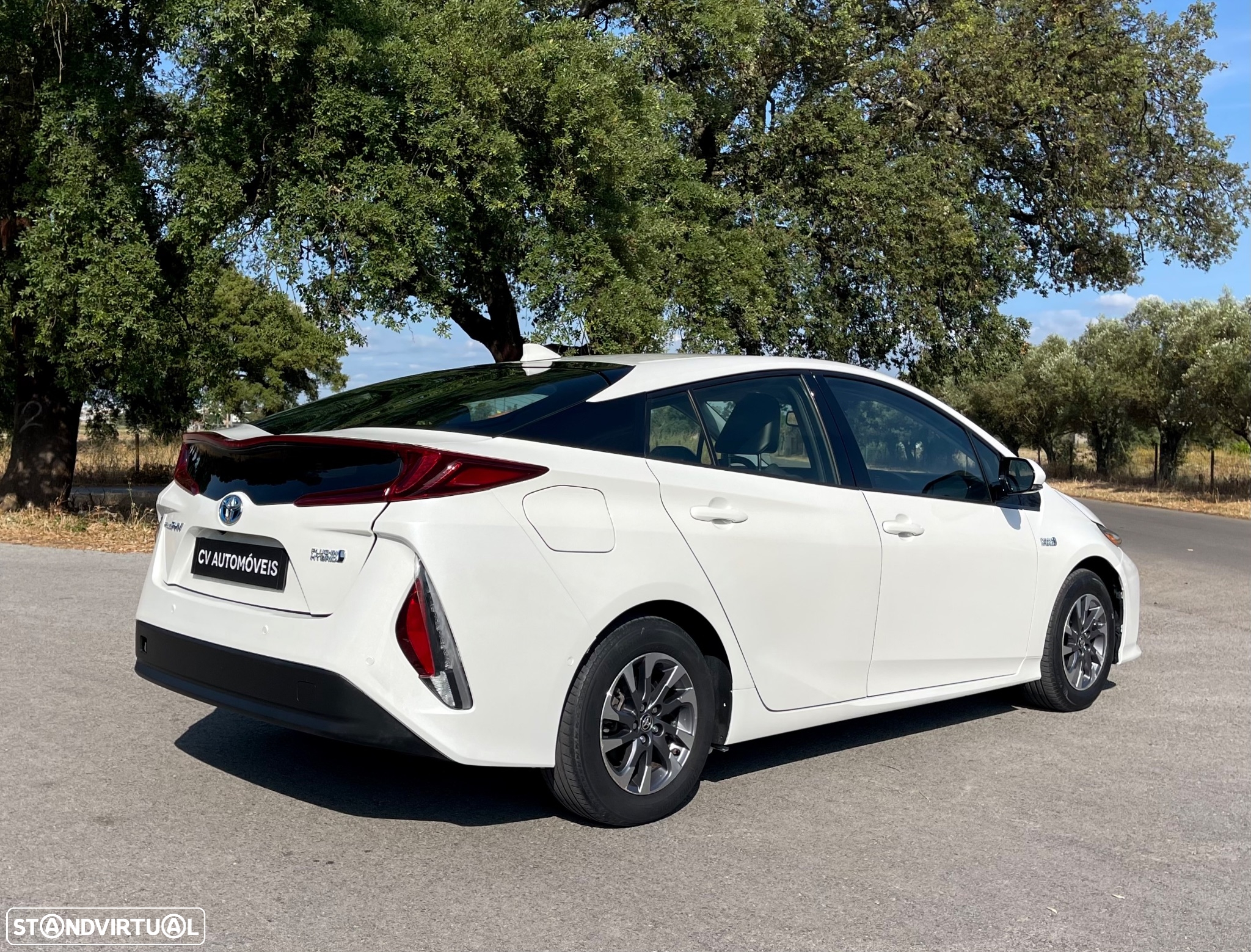 Toyota Prius 1.8 Plug-In Luxury Pele - 6