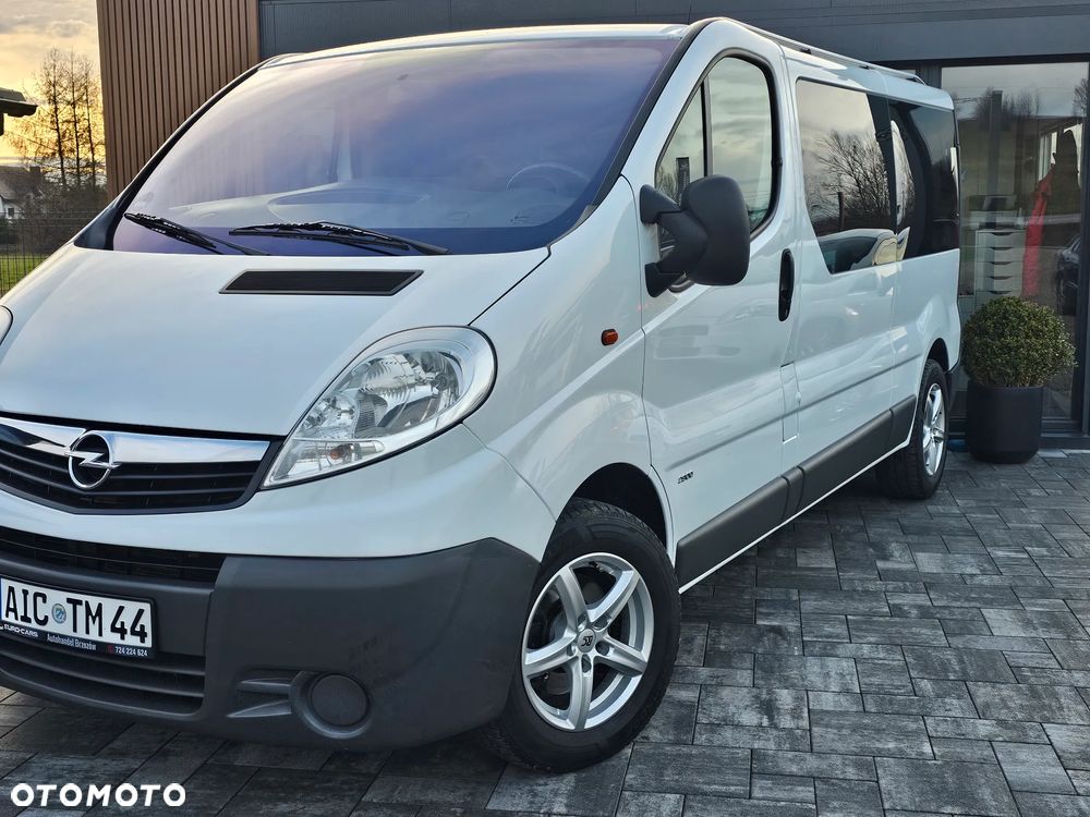Opel Vivaro L2H1 2.9t Edition - 17