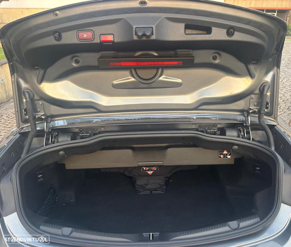 Mercedes-Benz E 220 d AMG Line - 24