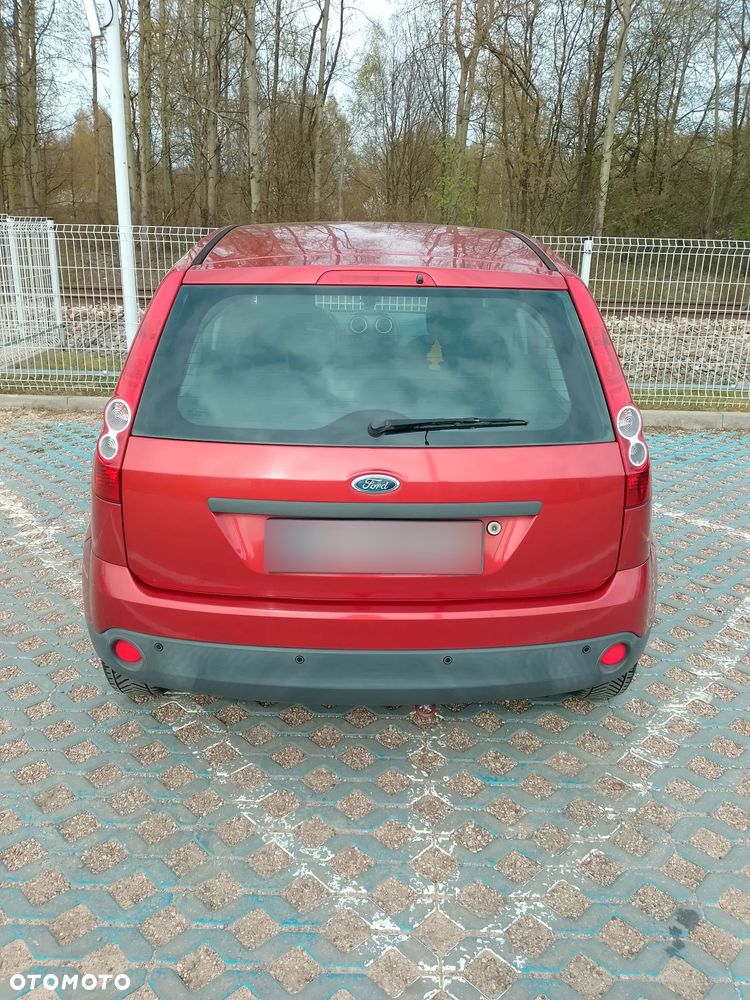 Ford Fiesta - 6