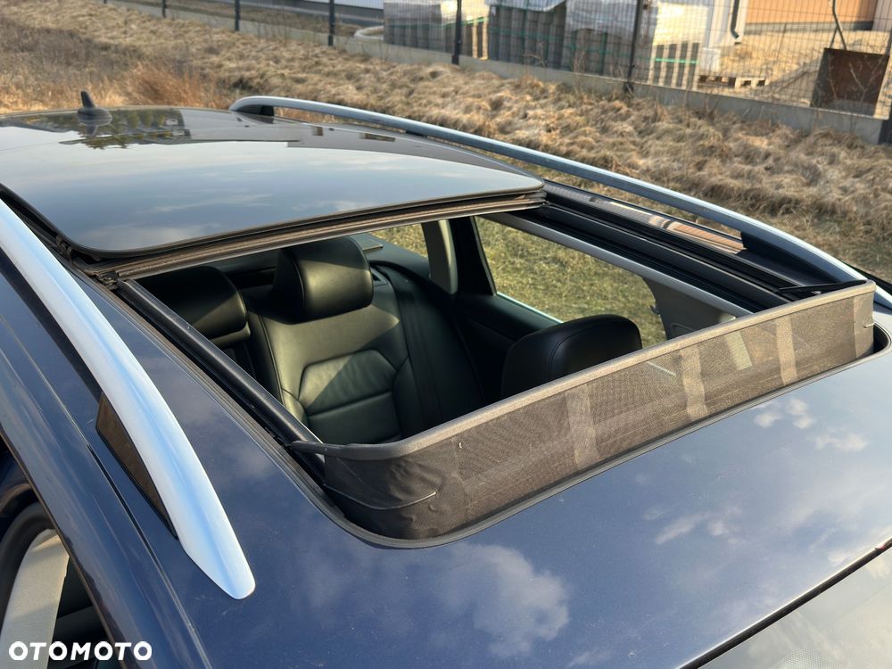 Volkswagen Passat 1.6 TDI BlueMotion Technology Comfortline - 25