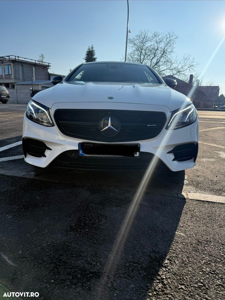 Mercedes-Benz E 53 AMG 4Matic+ Coupe AMG Speedshift TCT-9G - 2