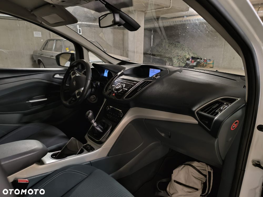 Ford C-MAX - 22