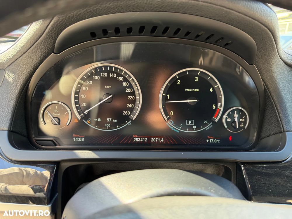 BMW Seria 7 740d xDrive Aut. - 23