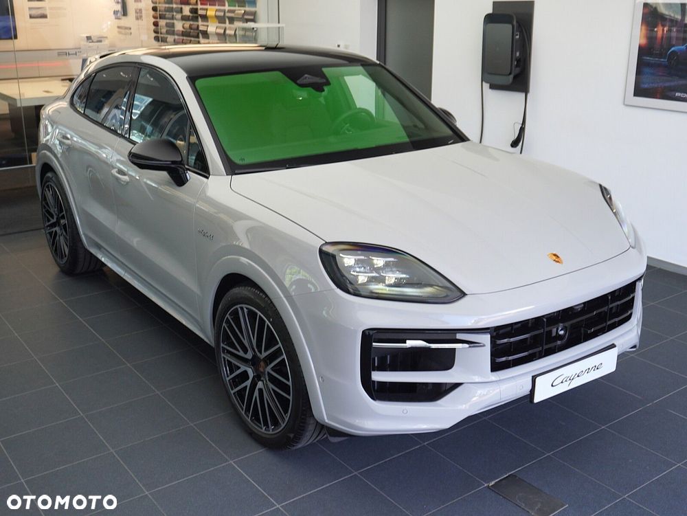 Porsche Cayenne E-Hybrid PHEV Black Edition - 3